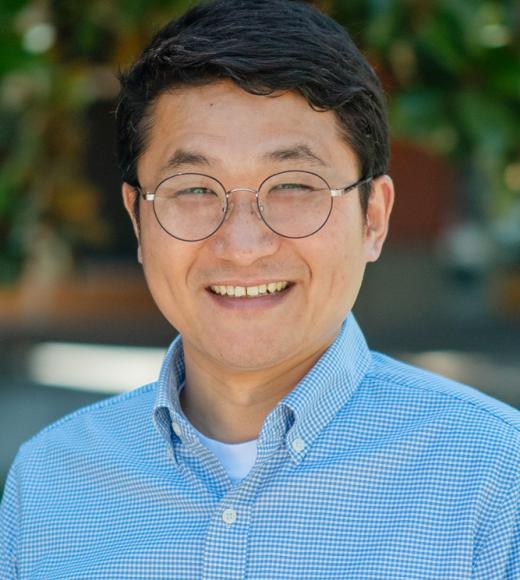 Yongsung Lee